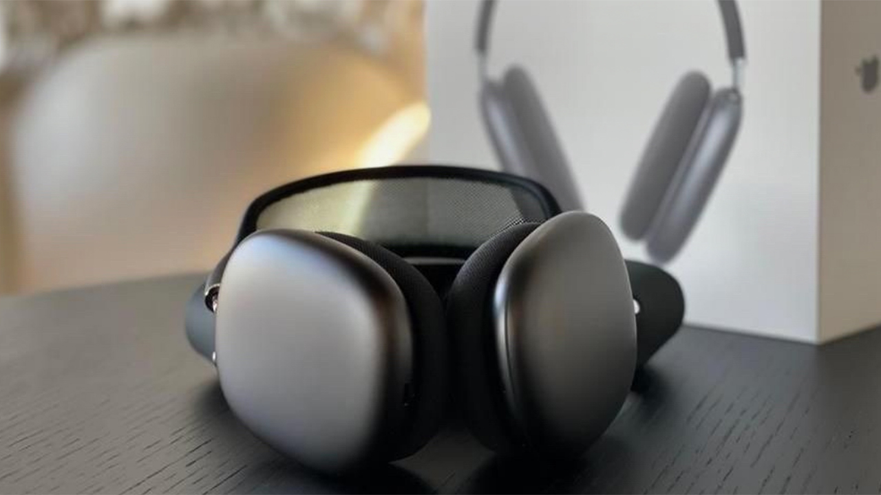 AirPods Max disponibili in sconto su Amazon, al prezzo minimo storico: 516,55€