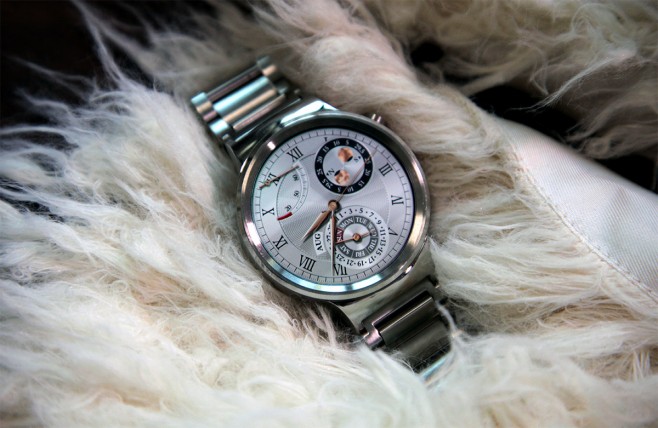 Huawei Watch telefona con un aggiornamento “esclusivo” (video)