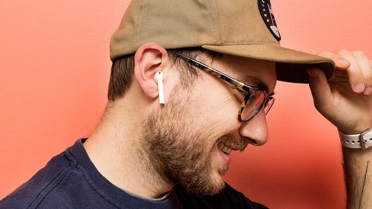 Le cuffie AirPods di Apple sono disponibili su Amazon a 160€ (19€ in meno) con spedizione immediata!