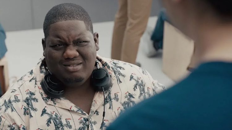 Samsung torna a prendere in giro iPhone X in tre nuovi spot [Video]