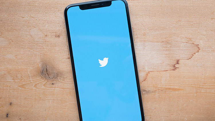 Twitter: termina il supporto ad iOS 9 e versioni precedenti