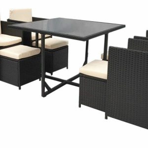 How you can make Solid wood Table and Chairs for Awesome Interior Decor