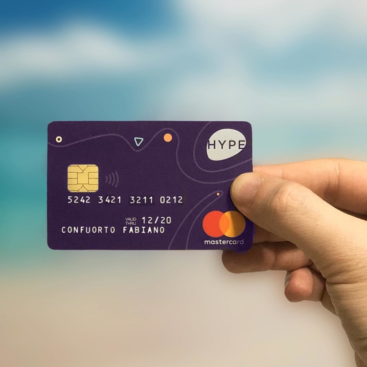 HYPE regala 10/15€ a chi richiede gratuitamente la Mastercard ricaricabile senza nè costi nè canoni