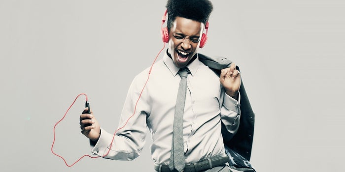 How to utilize the best free hold music on online sites?