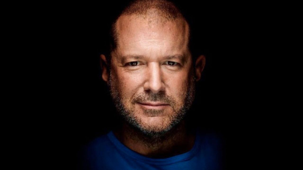 Luca Maestri e Jony Ive sono candidati per la carica di CEO della Ferrari