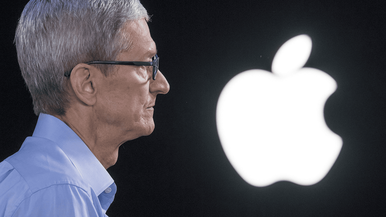 Tim Cook: una nuova categoria di prodotti prima di lasciare Apple