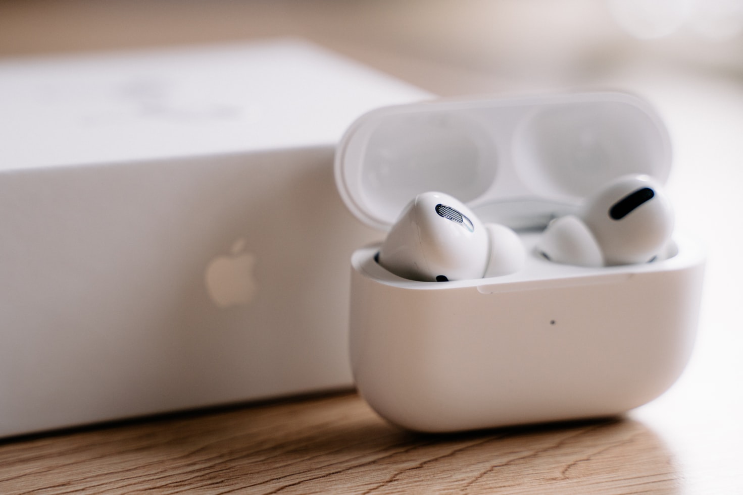 AirPods Pro 2: lancio nel Q3 2022, secondo un leaker