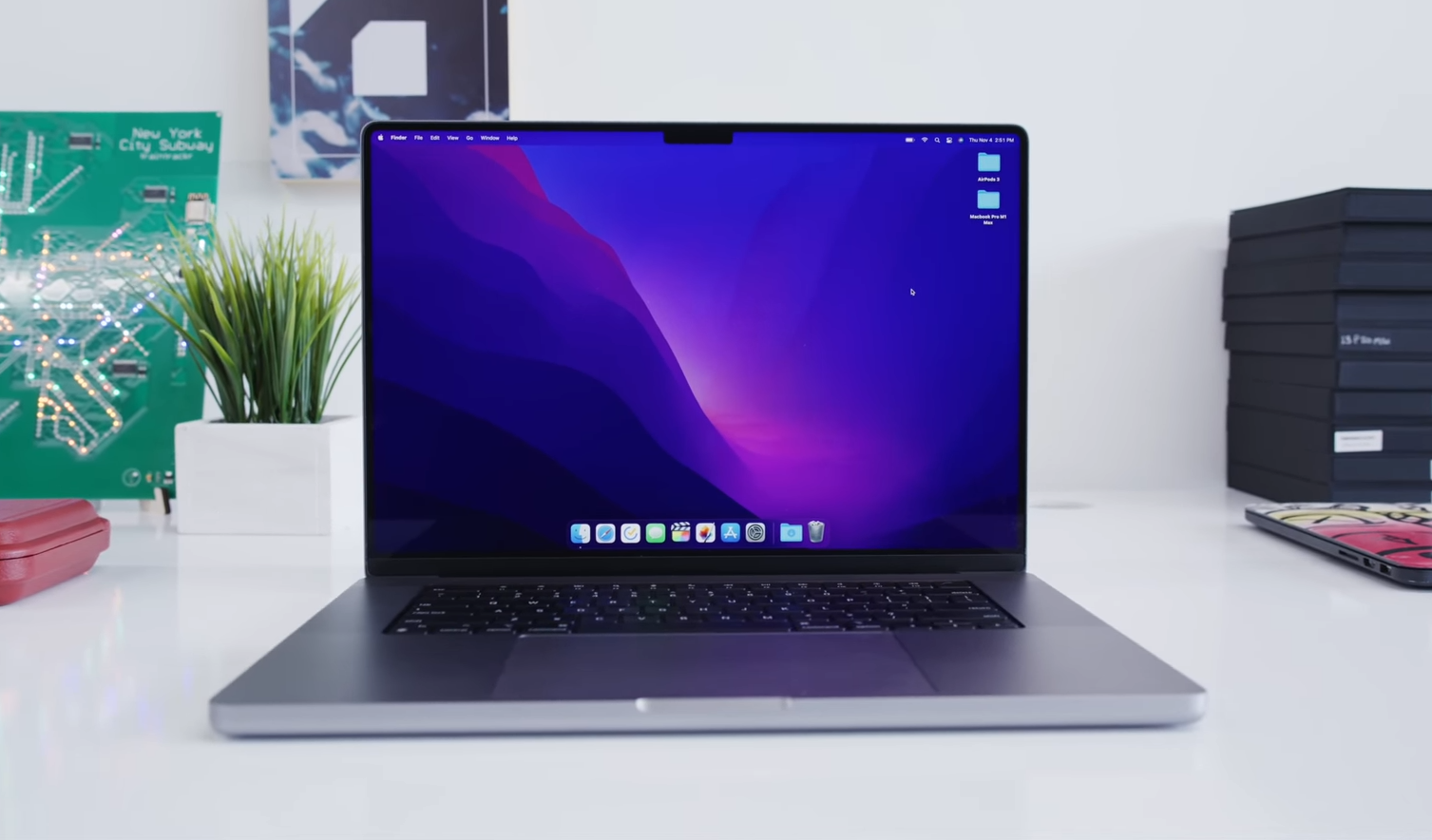 MacBook Pro 2021 in crash con i video in HDR su YouTube