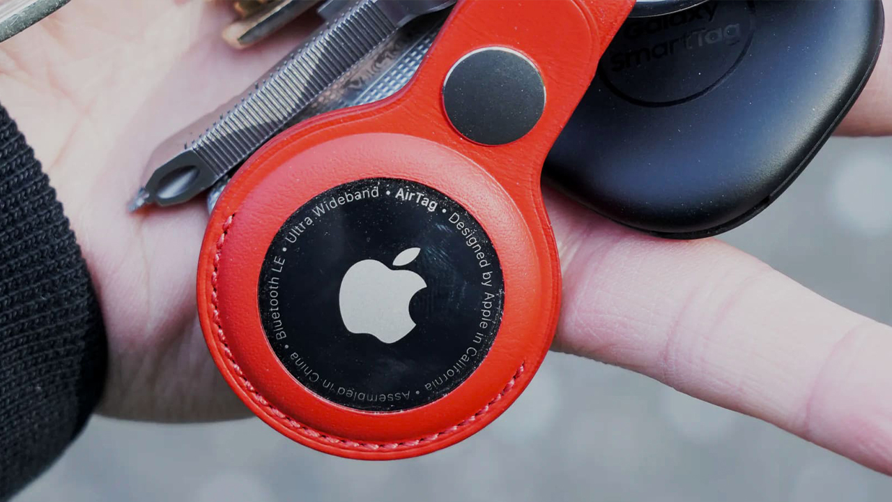 Gli AirTag tornano con disponibilità immediata su Amazon e prezzo al minimo storico