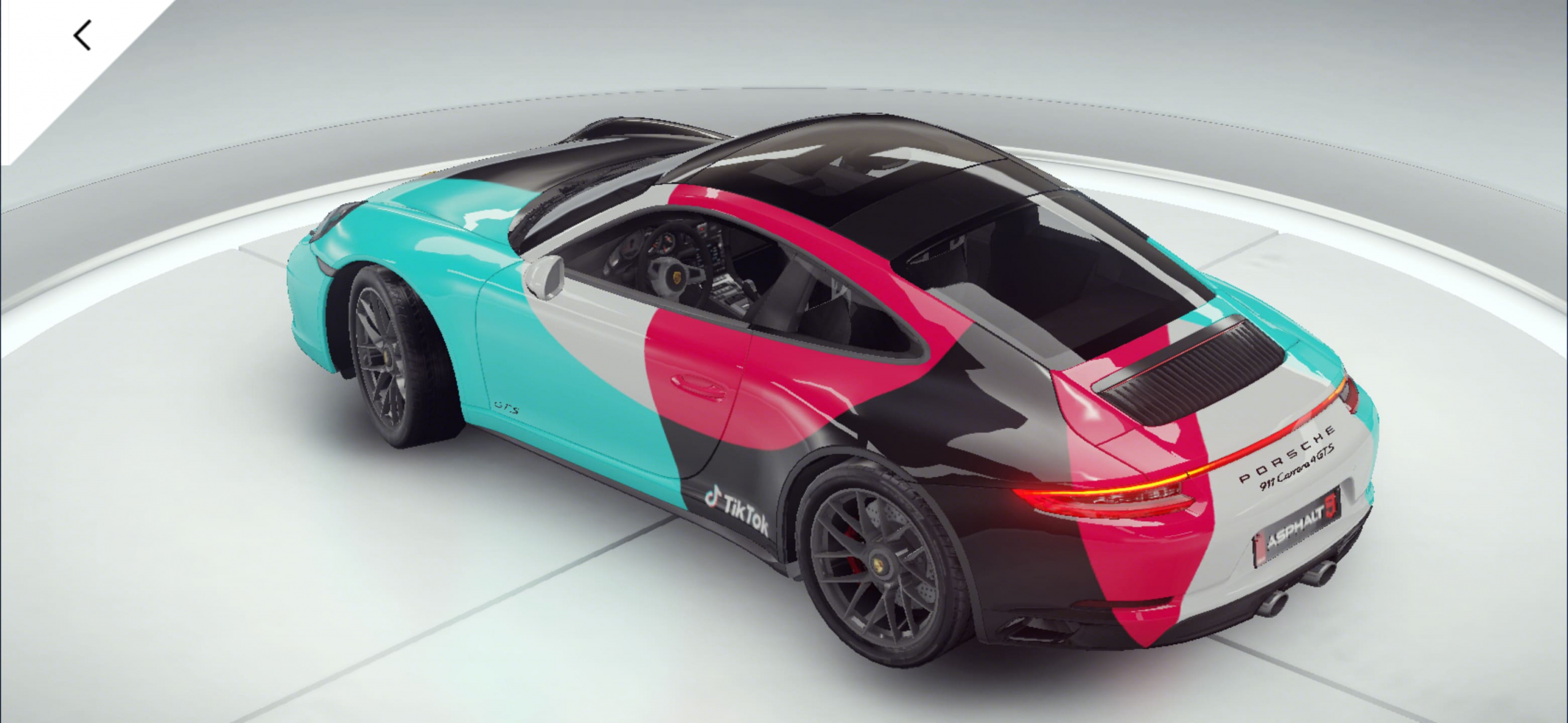 TikTok vi regala una Porsche e altri contenuti per Asphalt 9