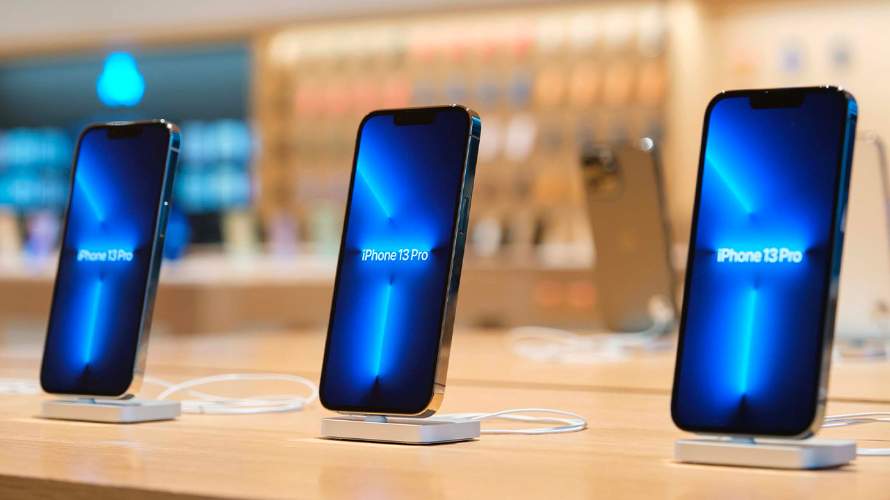 Il COVID-19 causa nuovi Lockdown in Cina che fermano la produzione di iPhone