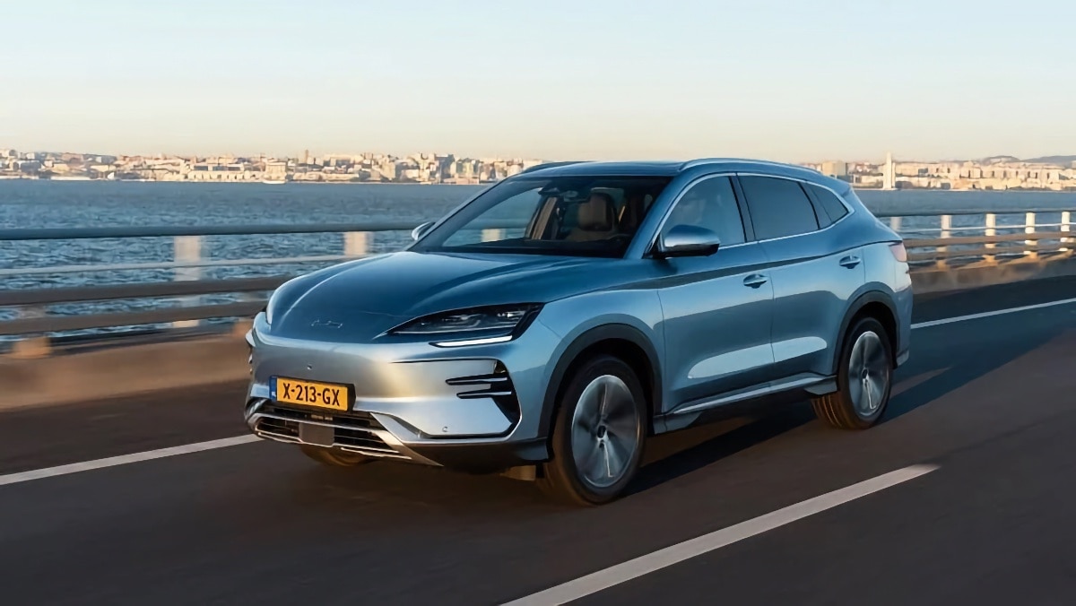 La cinese BYD sempre più aggressiva: taglio dei prezzi su tre modelli e arrivano gli incentivi