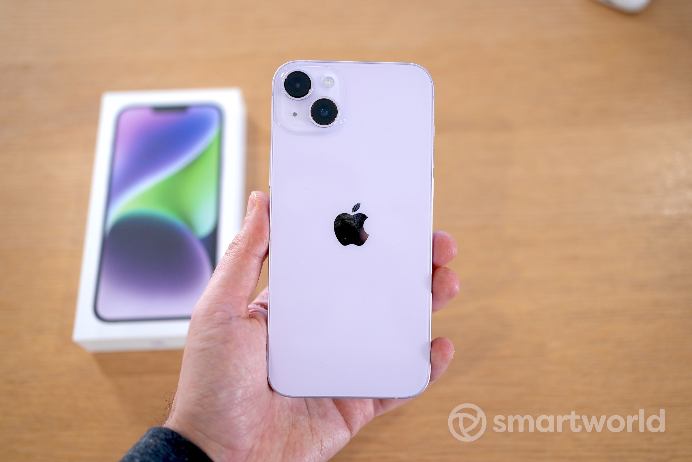 iPhone 14 Plus può avere difetto in una fotocamera: ecco come richiedere la riparazione gratis